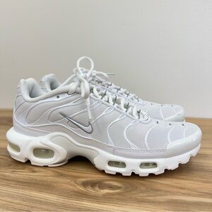 Nike Air Max Plus women’s 8 white